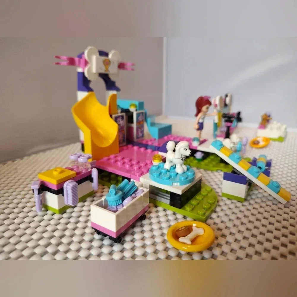 Lego Friends Bundle: 41300 Puppy Championship & 41302 Puppy Pampering